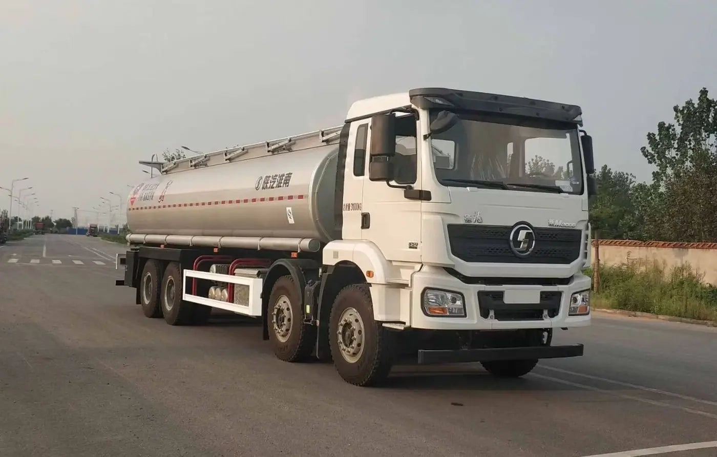 Road Fuel Tanker Truck