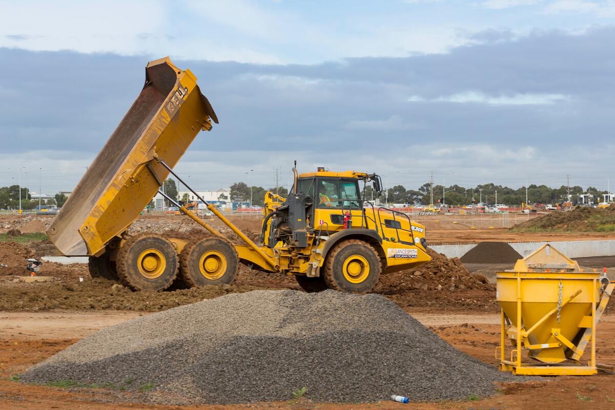 Rigid Dump Truck